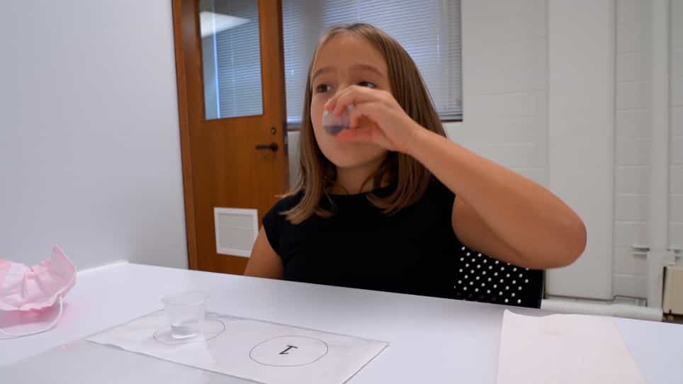 Psychophysical Tracking Method to Assess Taste Detection Thresholds in Children, Adolescents, and Adults: The Taste Detection Threshold TDT Test