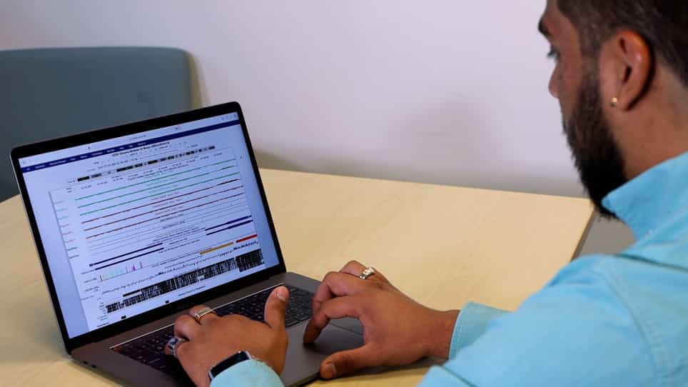An Integrated Approach for Microprotein Identification and Sequence Analysis
