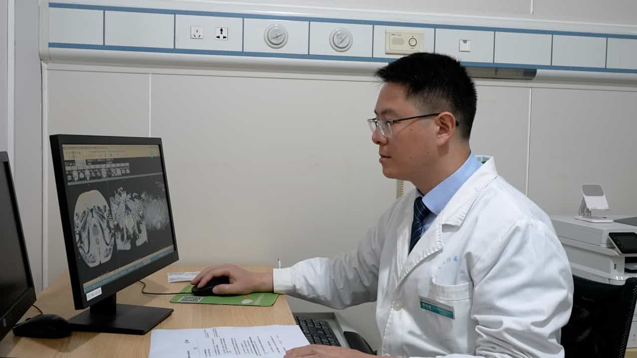 A Cognitive Fusion-guided Prostate Biopsy Using Multiparametric Magnetic Resonance Imaging and Transrectal Ultrasound